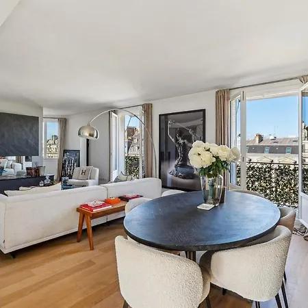 Appartamento Avenue Montaigne *