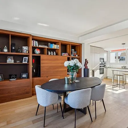 Appartamento Avenue Montaigne Parigi