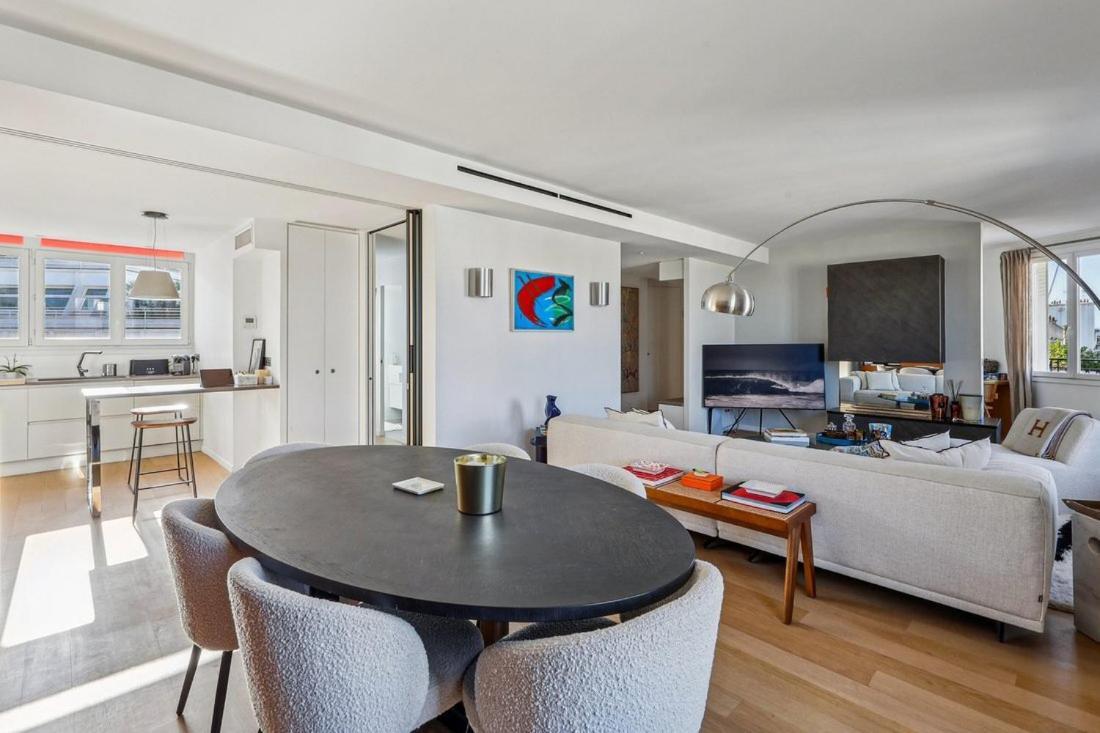 Avenue Montaigne Appartamento
